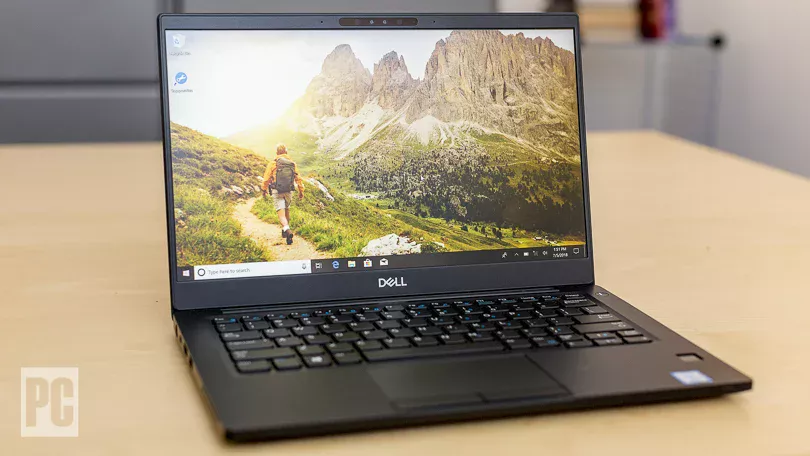 Dell 7390 Laptop